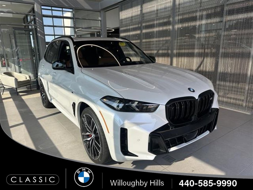 New 2026 BMW X5 M60i image 1