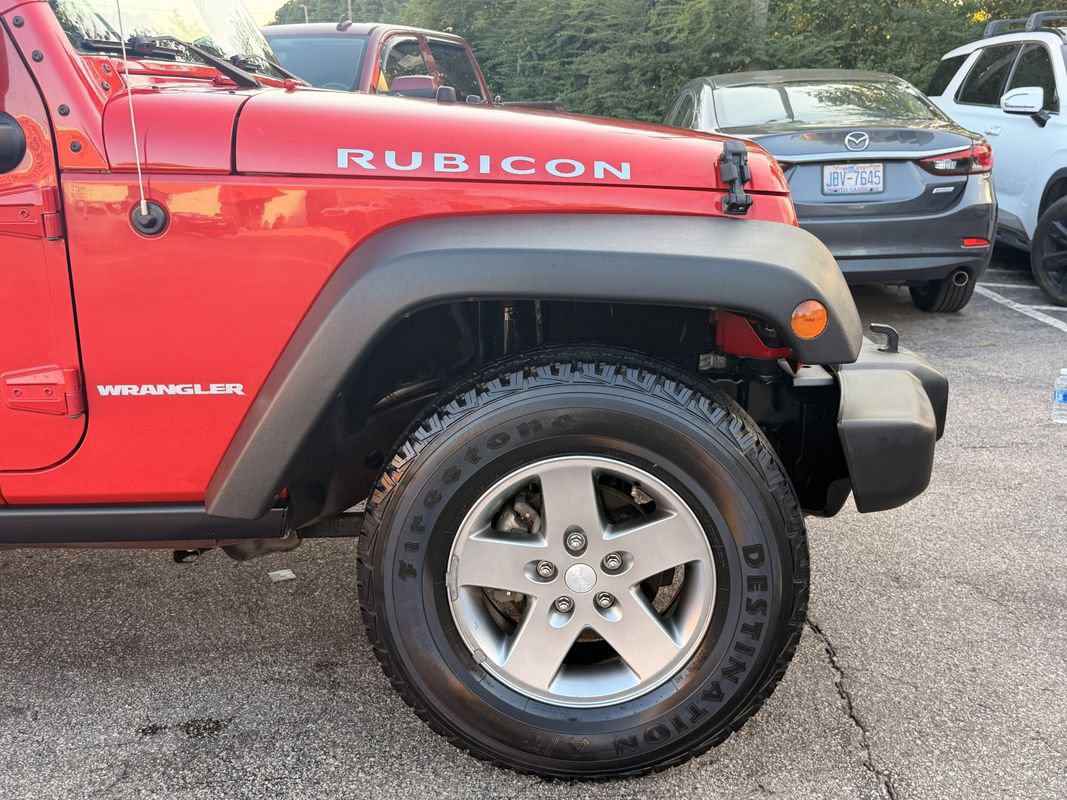 Used 2012 Jeep Wrangler Rubicon w/ Dual Top Group AWD/4WD image 2