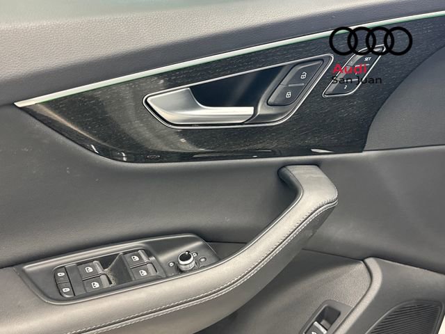Used 2023 Audi Q7 2.0T Premium Plus w/ Premium Plus Package image 33
