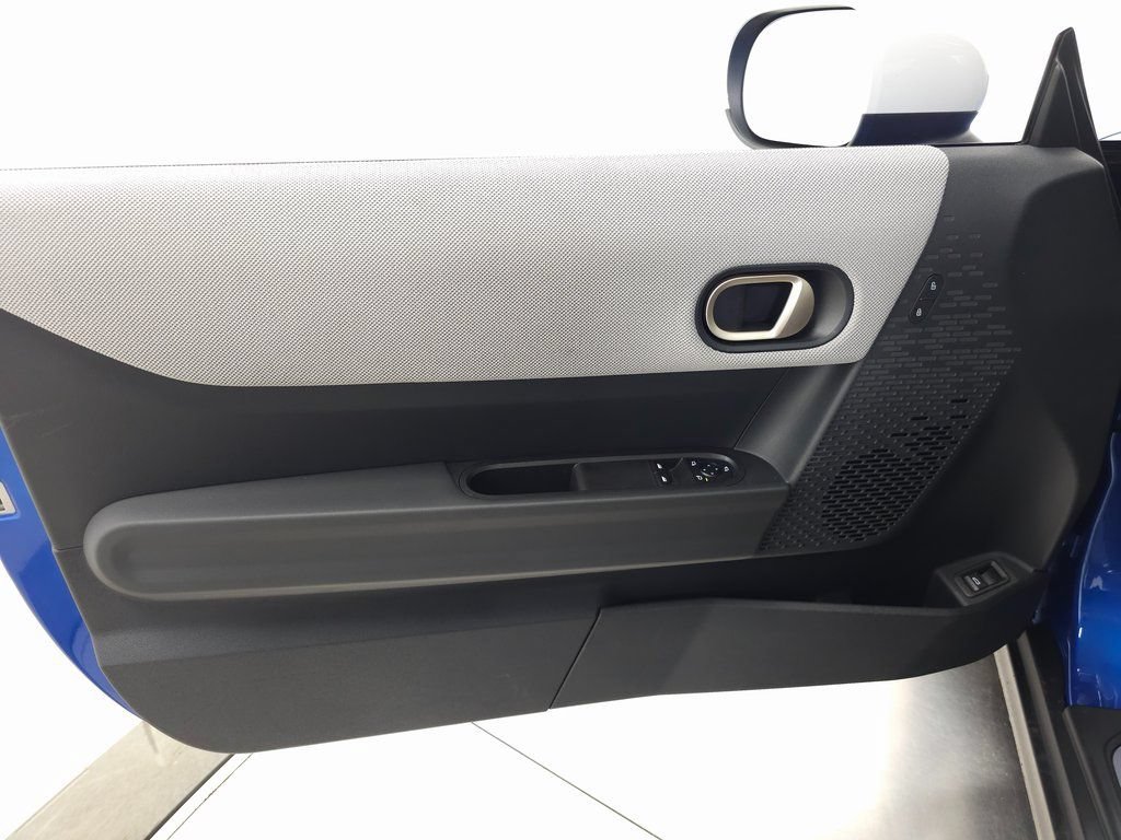 Used 2025 MINI Cooper S FWD image 8