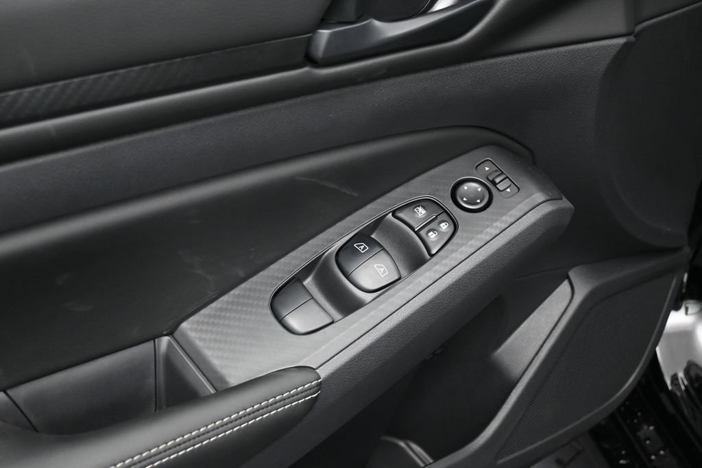New 2026 Nissan Altima 2.5 SV FWD image 14
