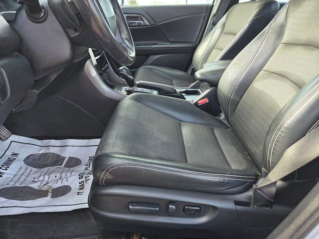 Used 2016 Honda Accord Sport image 15