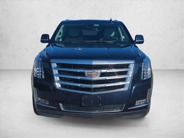 Used 2020 Cadillac Escalade ESV Premium Luxury AWD/4WD image 2