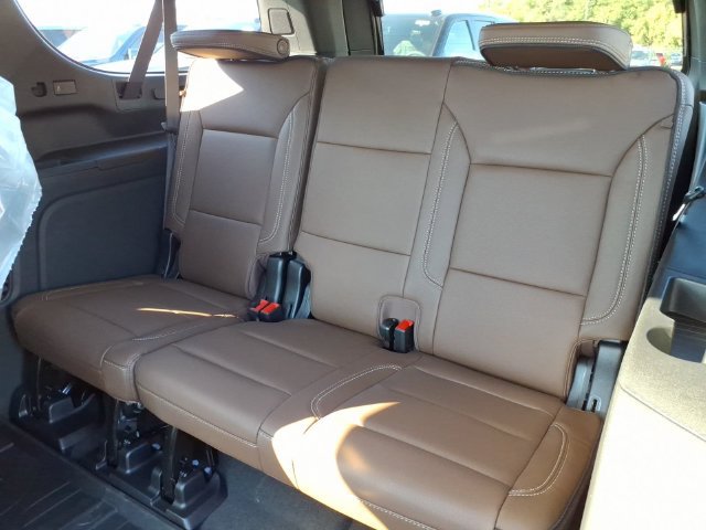 New 2027 Chevrolet Suburban High Country AWD/4WD image 10