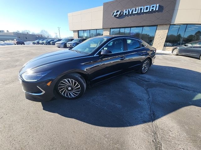 Used 2023 Hyundai Sonata Limited w/ Cargo Package FWD image 7