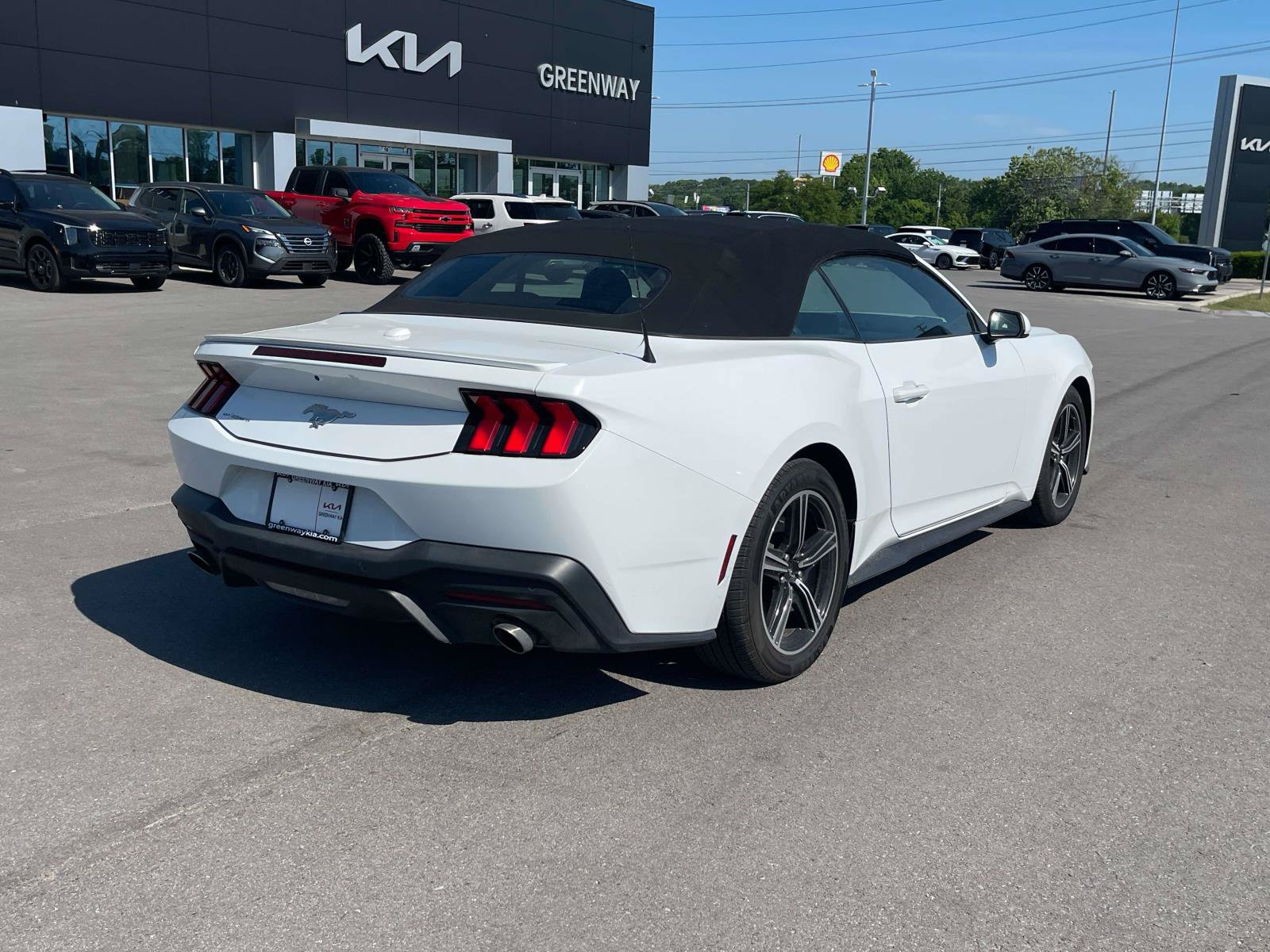Used 2024 Ford Mustang Premium RWD image 3