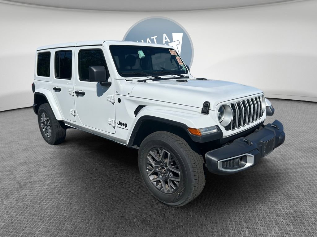 Certified 2025 Jeep Wrangler Unlimited Sahara AWD/4WD image 1