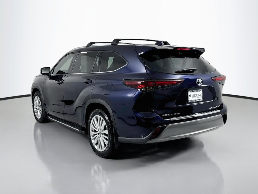 Used 2024 Toyota Highlander Platinum AWD/4WD image 7