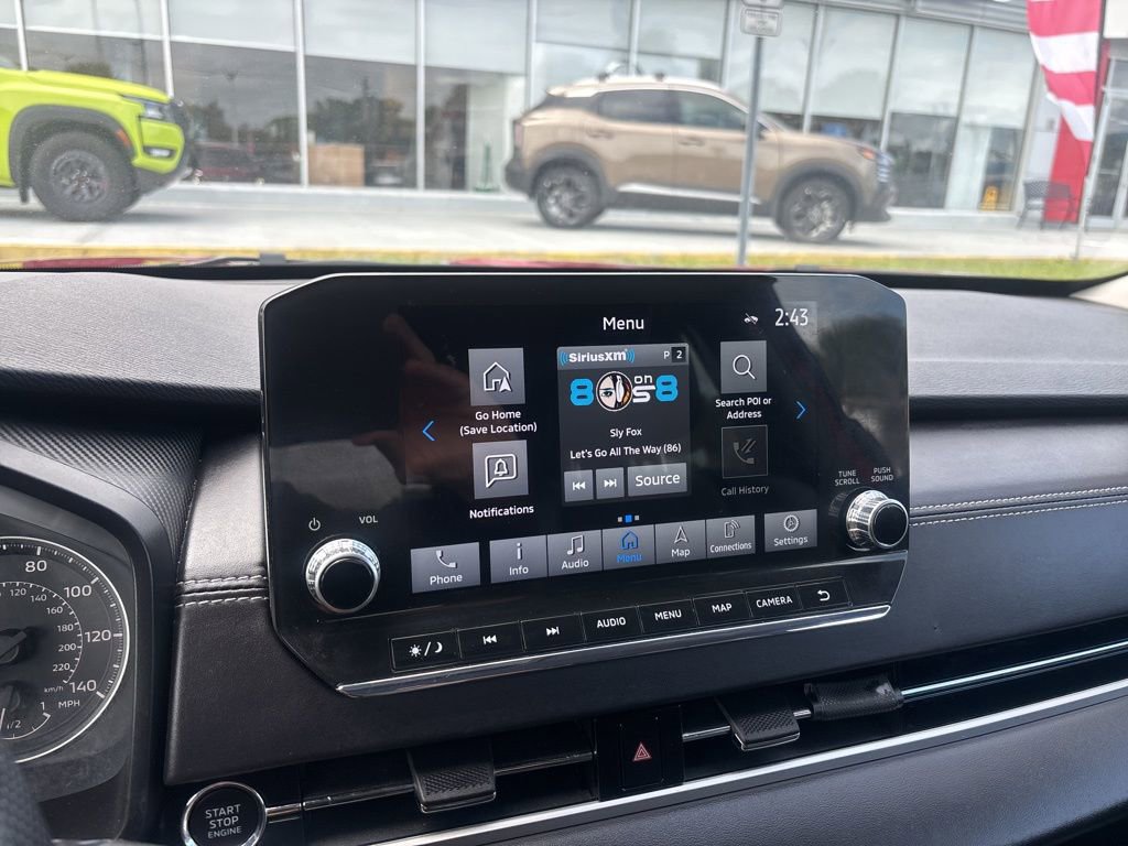 Used 2024 Mitsubishi Outlander SE image 12