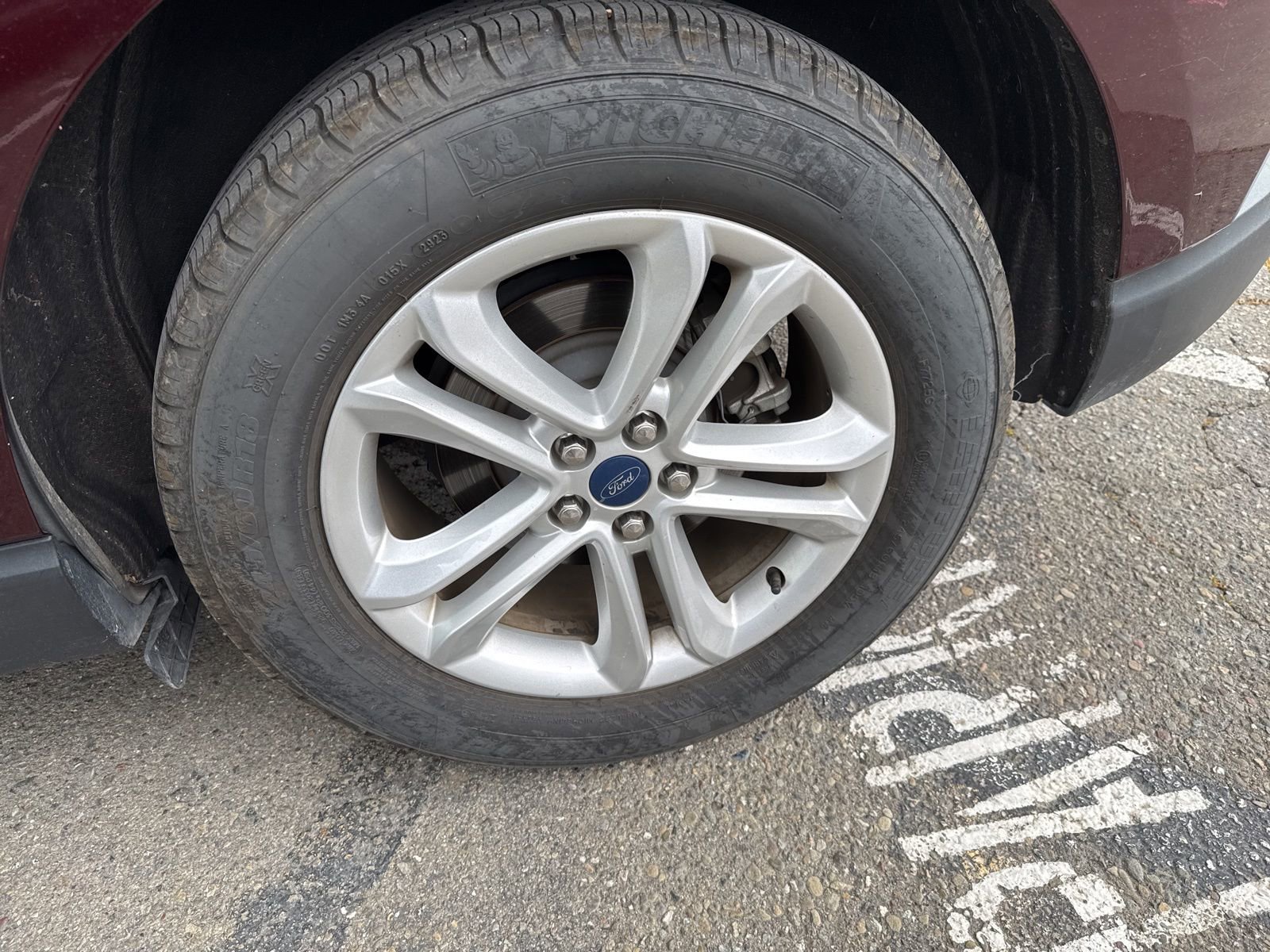 Used 2020 Ford Edge SEL image 17