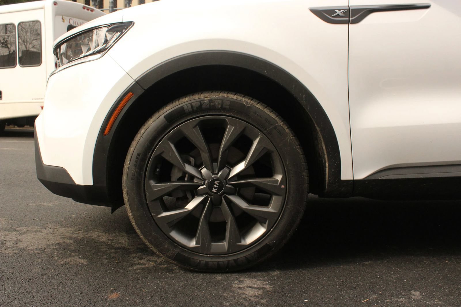 Used 2021 Kia Sorento EX w/ EX AWD X-Line Package image 11
