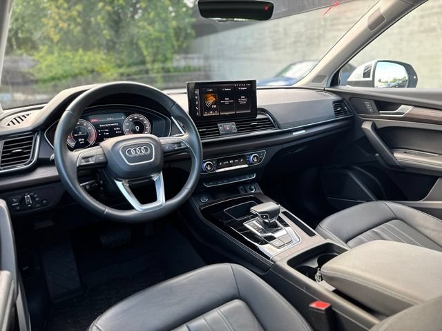Certified 2023 Audi Q5 2.0T Premium Plus w/ Premium Plus Package AWD/4WD image 16