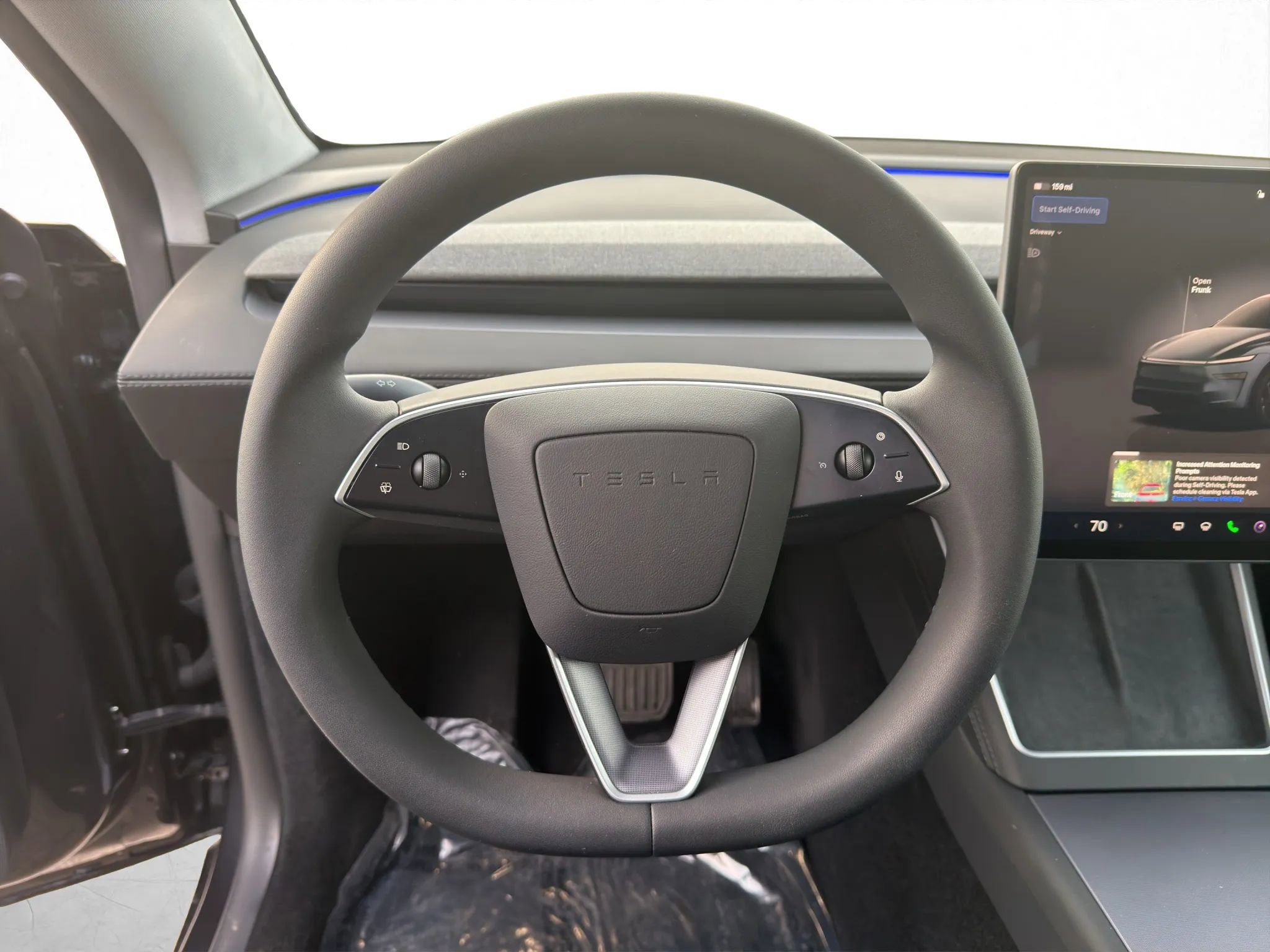 Used 2026 Tesla Model Y Long Range image 10