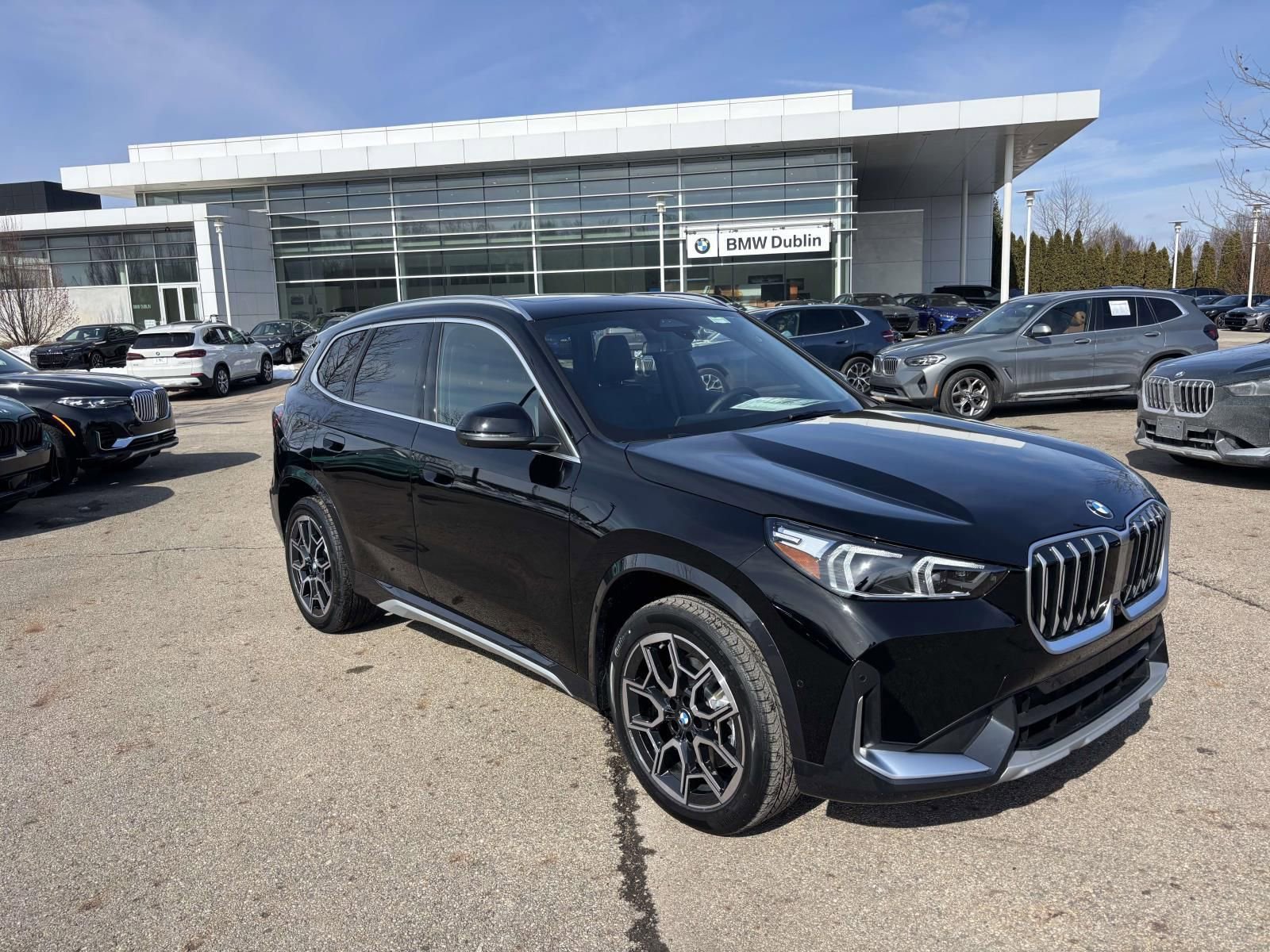 New 2026 BMW X1 xDrive28i w/ Technology Package AWD/4WD image 1