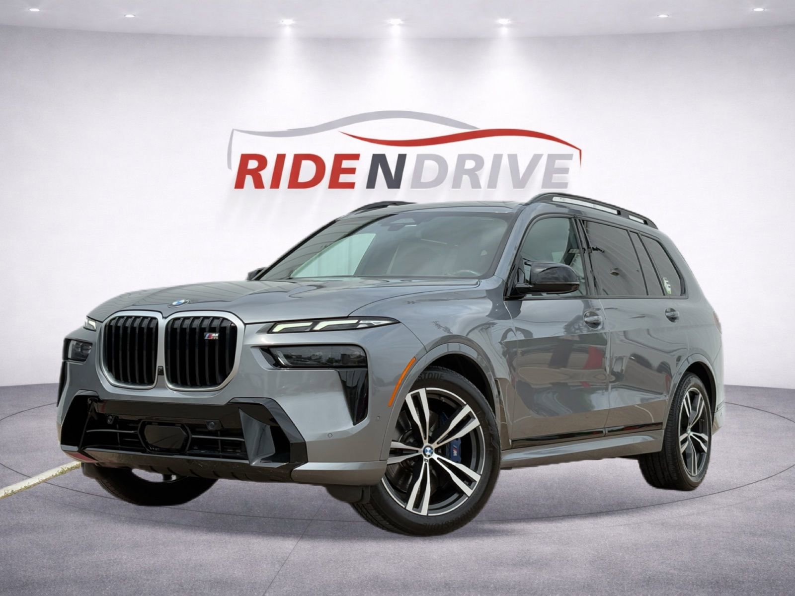 Used 2023 BMW X7 M60i w/ Executive Package AWD/4WD image 1