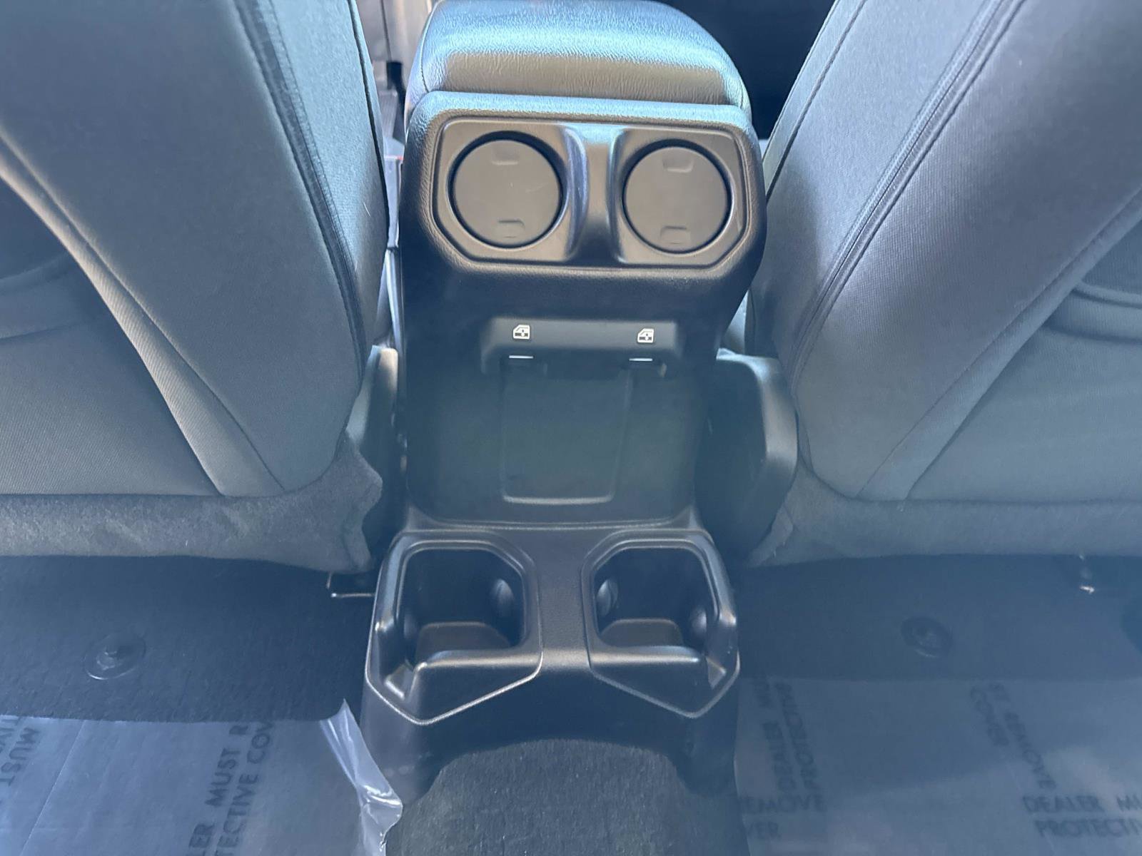 Used 2018 Jeep Wrangler Unlimited Sport S image 17