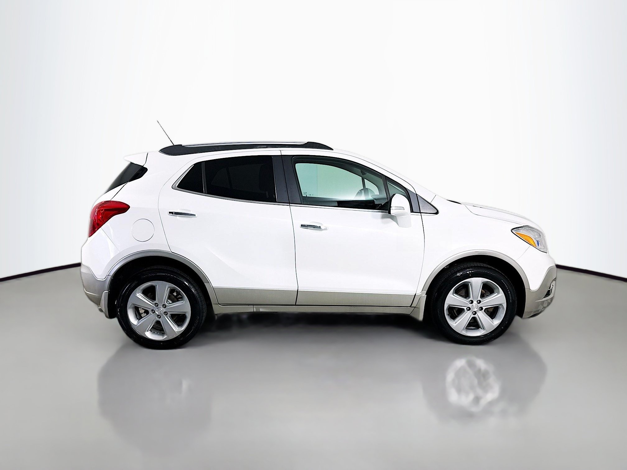 Used 2016 Buick Encore Convenience AWD/4WD image 11