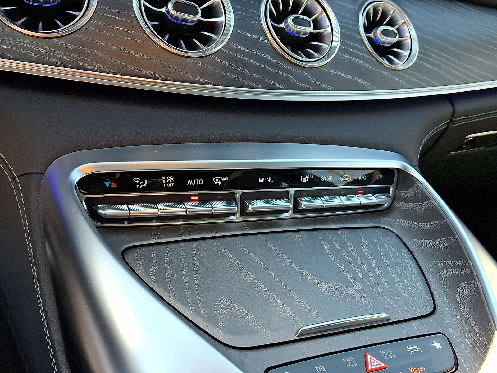 Used 2022 Mercedes-Benz AMG GT 43 image 17