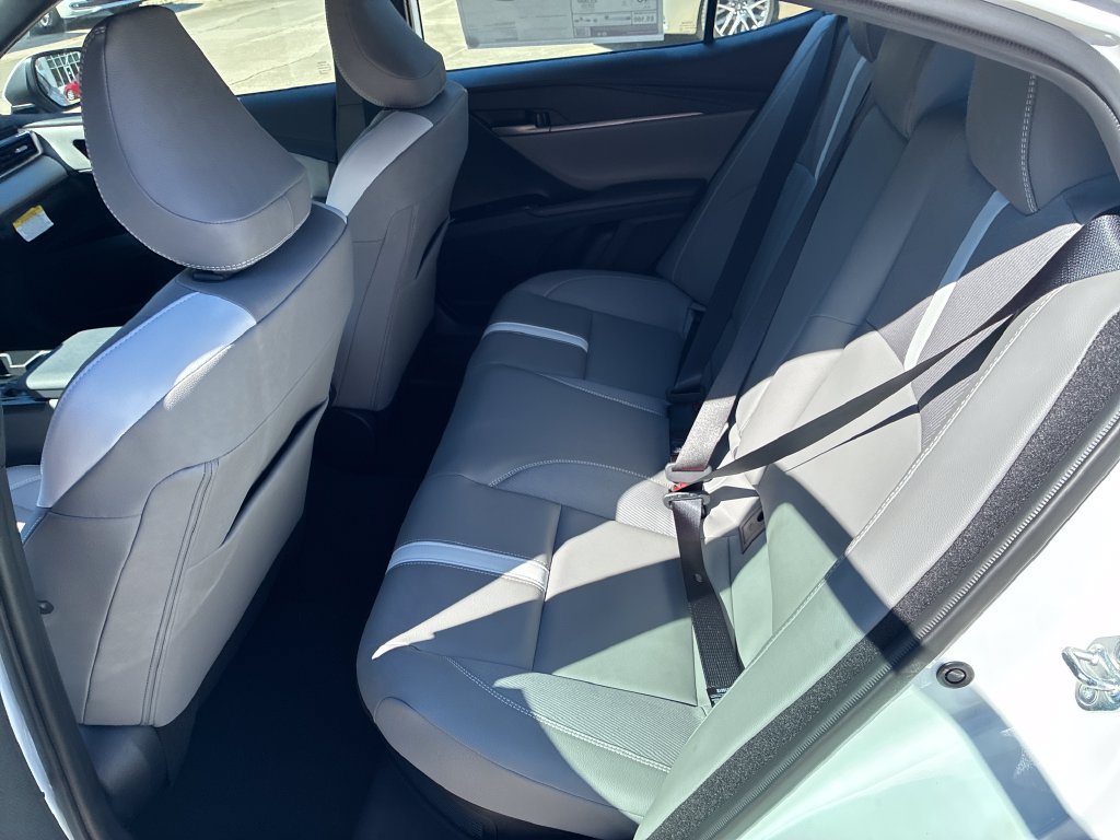 New 2026 Toyota Camry SE w/ Convenience Package FWD image 16