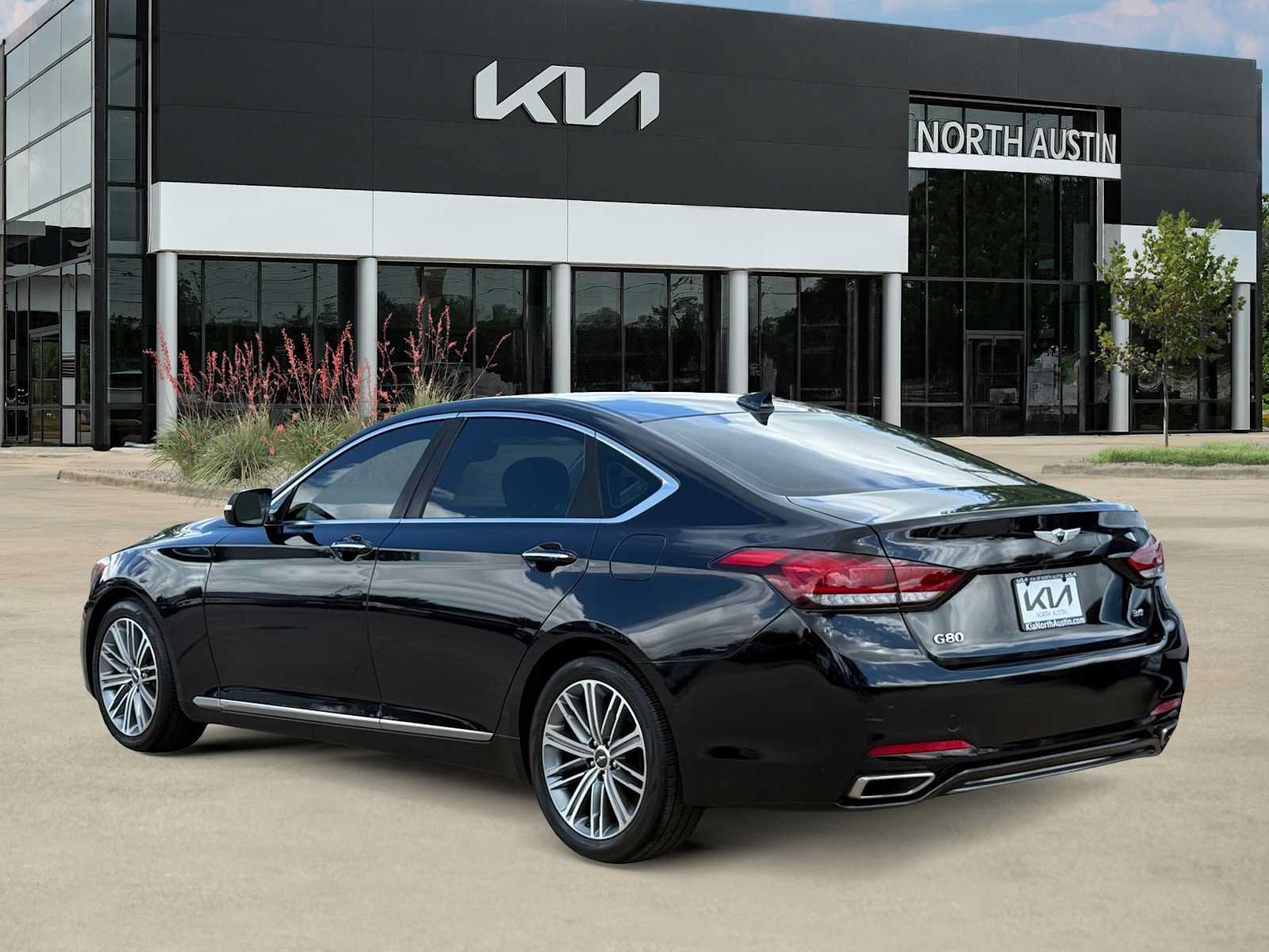 Used 2020 Genesis G80 3.8 RWD image 6