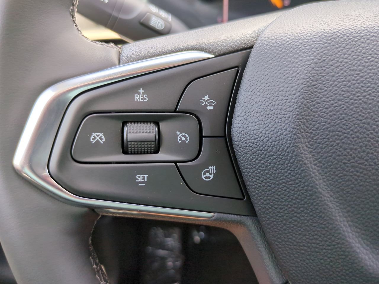 New 2026 Chevrolet Trax ACTIV w/ Driver Confidence Package FWD image 23