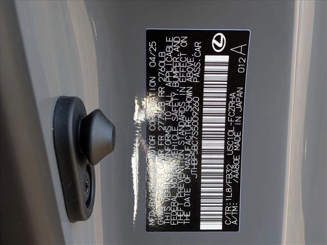 Used 2025 Lexus RC F Final Edition image 25