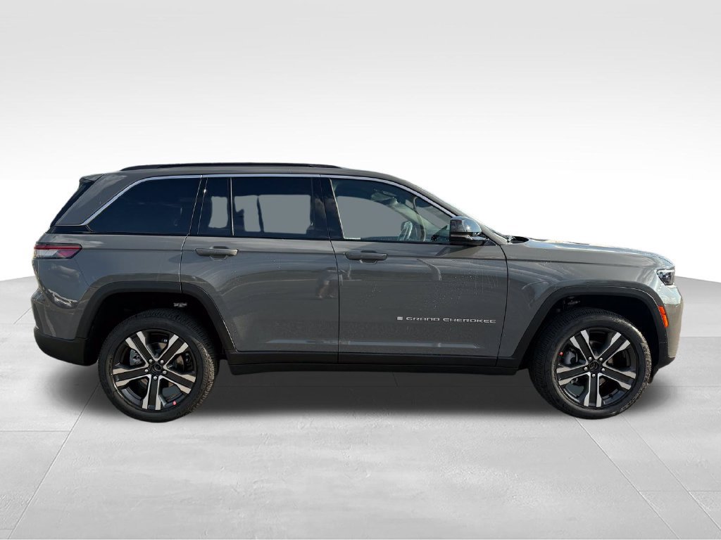New 2027 Jeep Grand Cherokee Limited AWD/4WD image 28