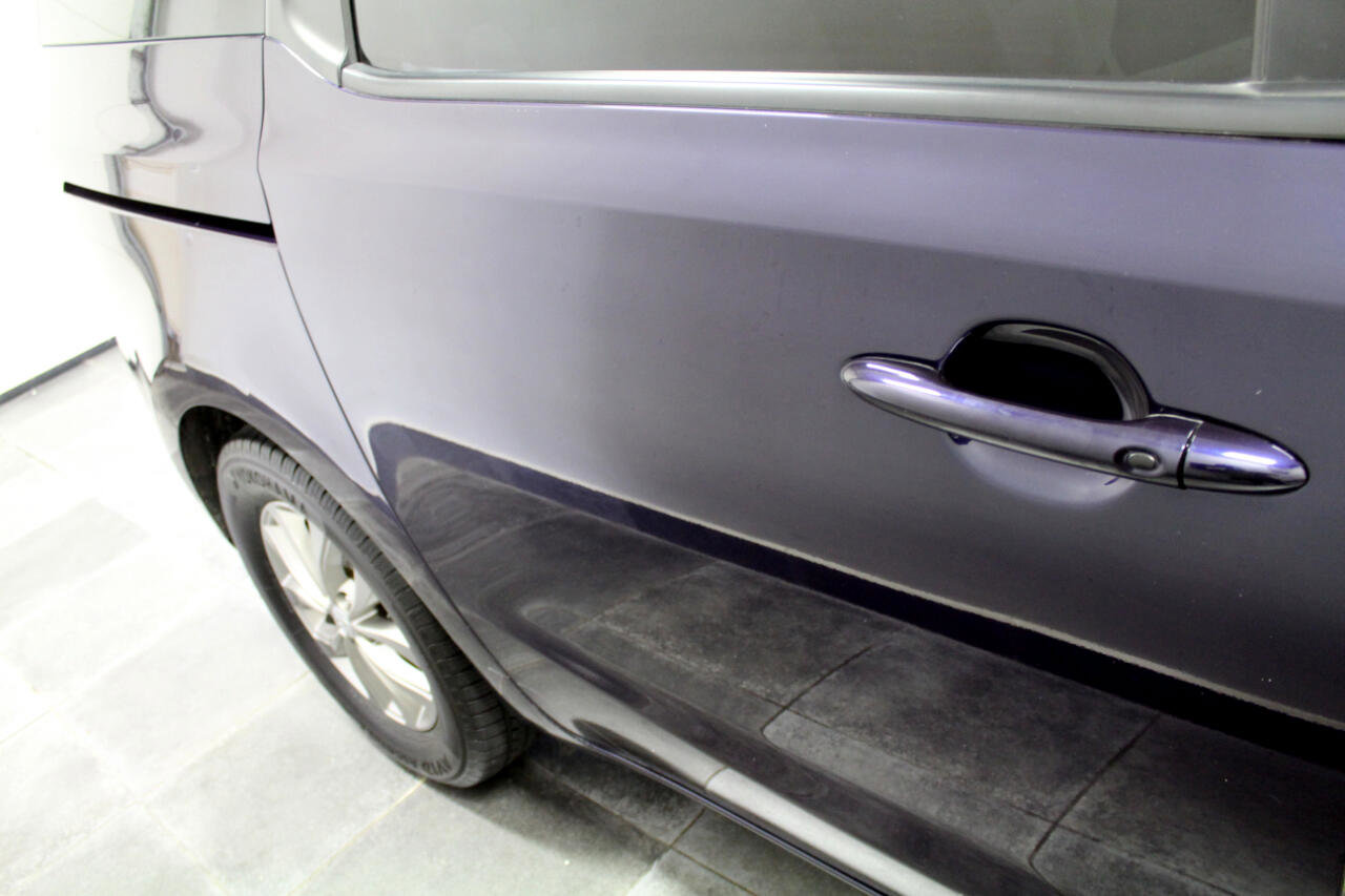 Used 2019 Kia Sedona LX image 38