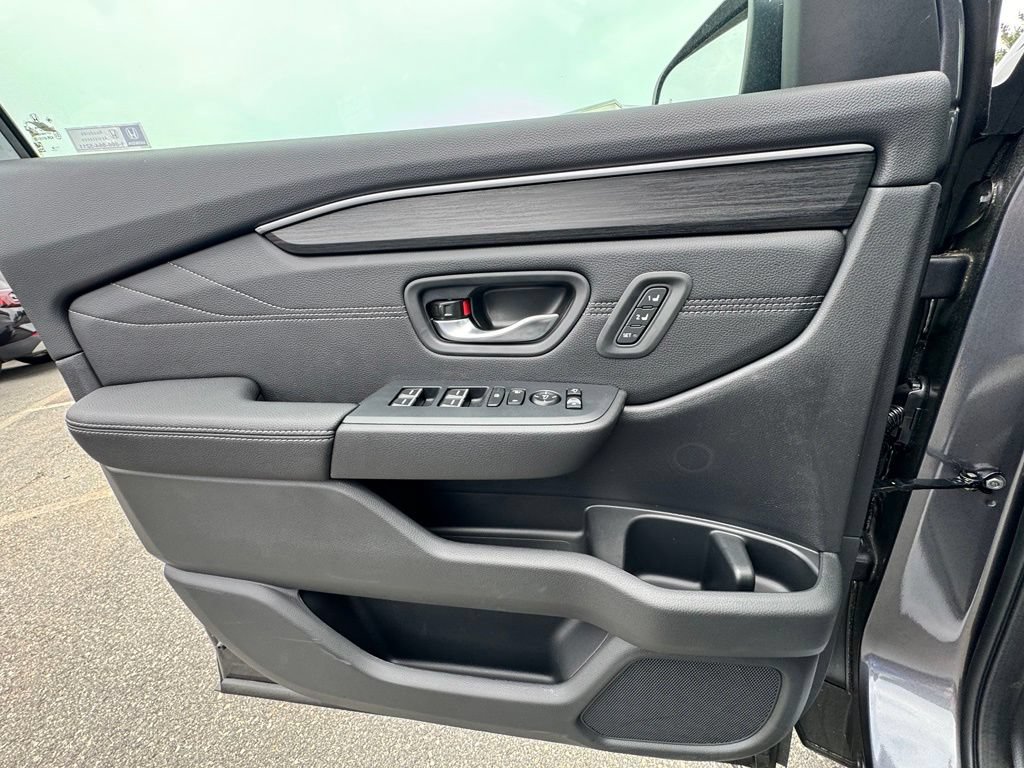New 2026 Honda Pilot Touring image 19