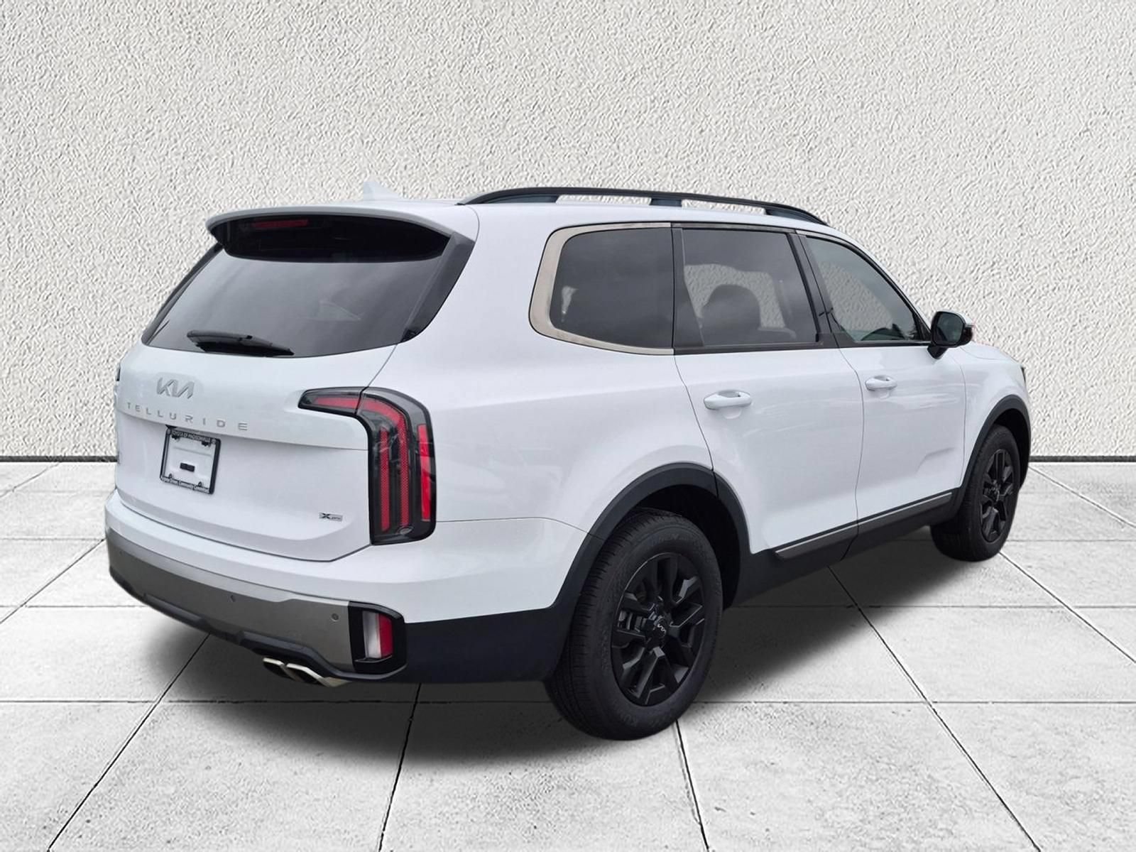 Used 2023 Kia Telluride SX Prestige X-Pro AWD/4WD image 3