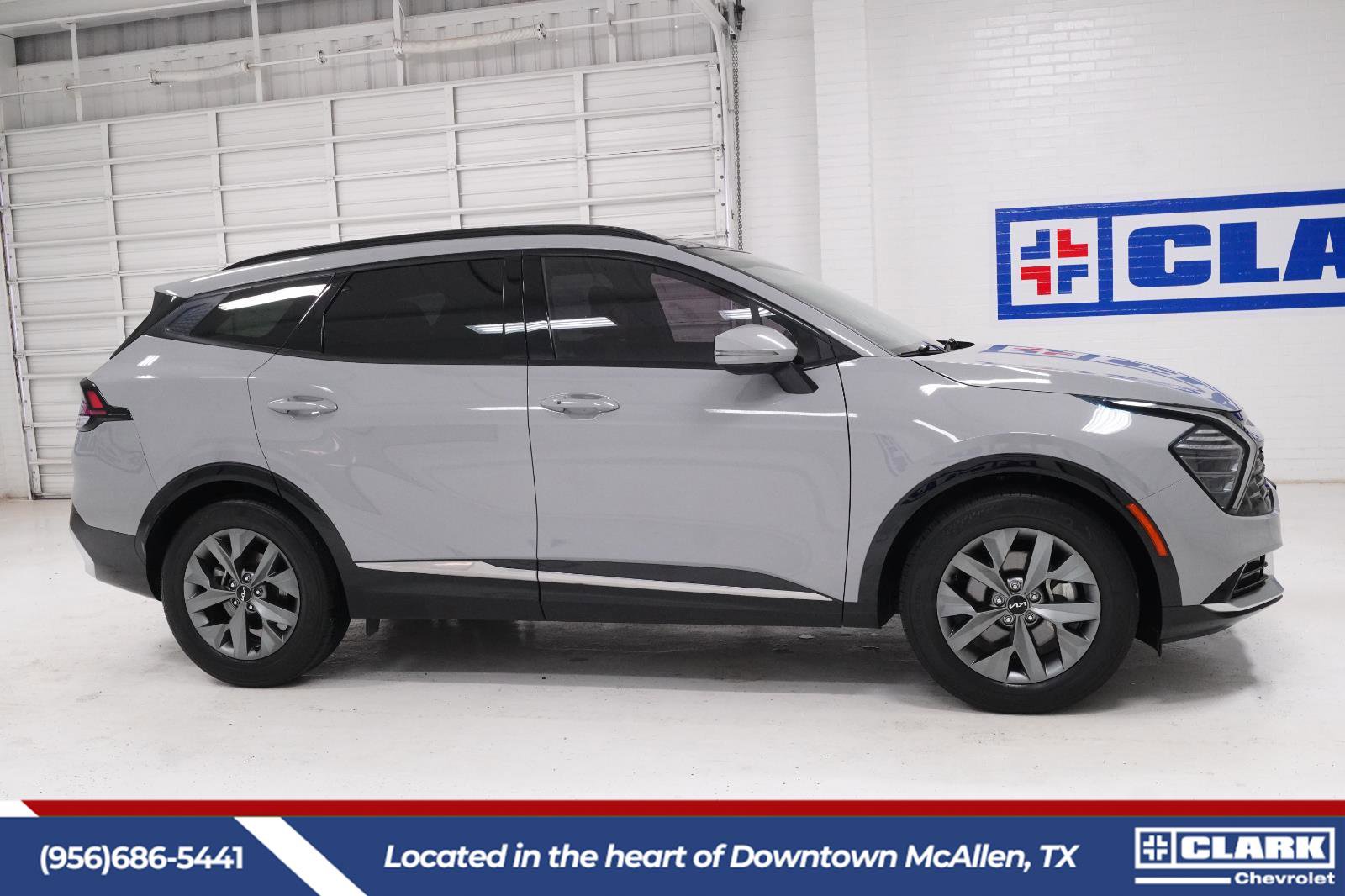 Used 2024 Kia Sportage SX FWD image 4
