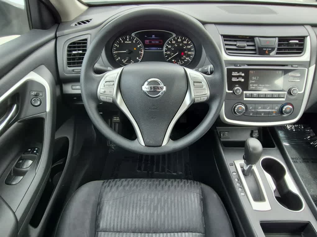 Used 2017 Nissan Altima 2.5 S w/ Power Driver Seat Package FWD image 8