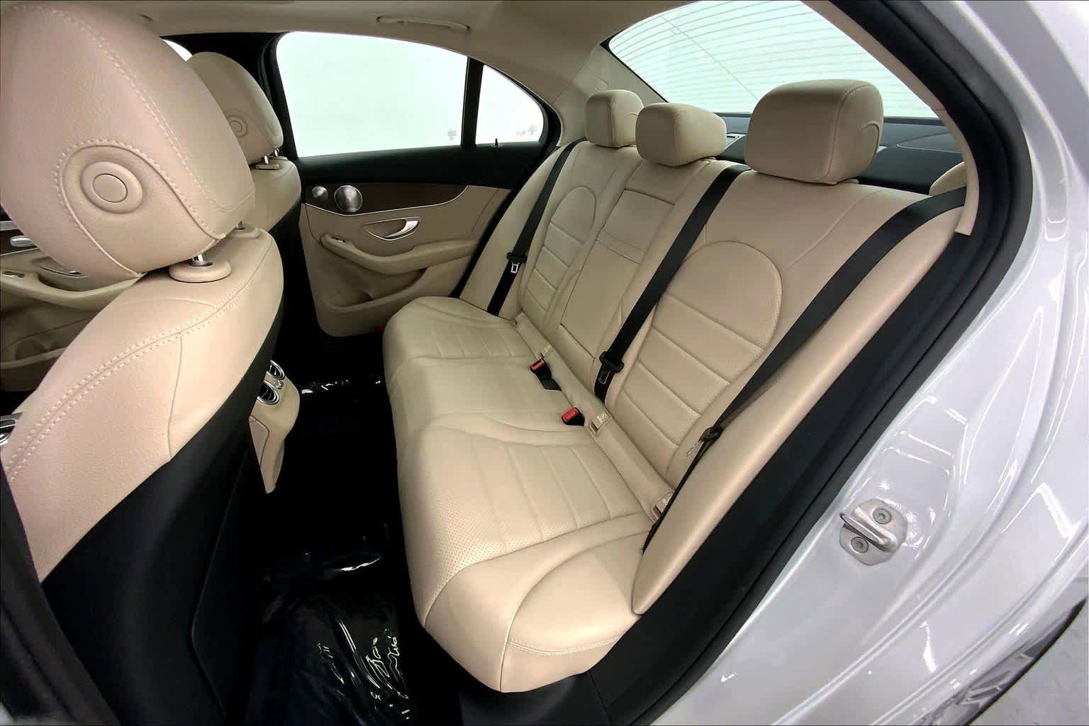 Used 2021 Mercedes-Benz C 300 Sedan image 17