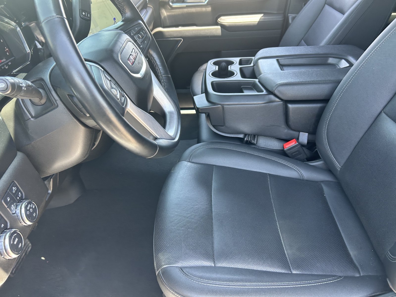 Certified 2025 GMC Sierra 1500 SLT AWD/4WD image 25