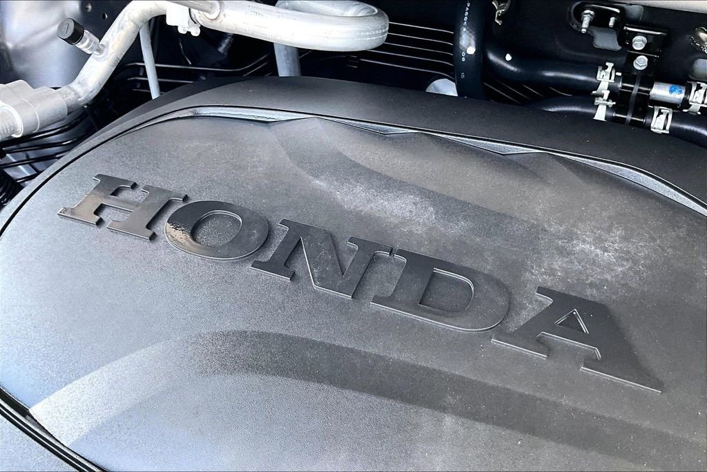 Certified 2025 Honda Odyssey Touring image 31