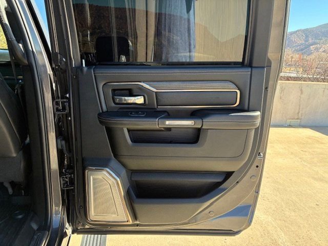 Used 2020 RAM 3500 Limited image 19