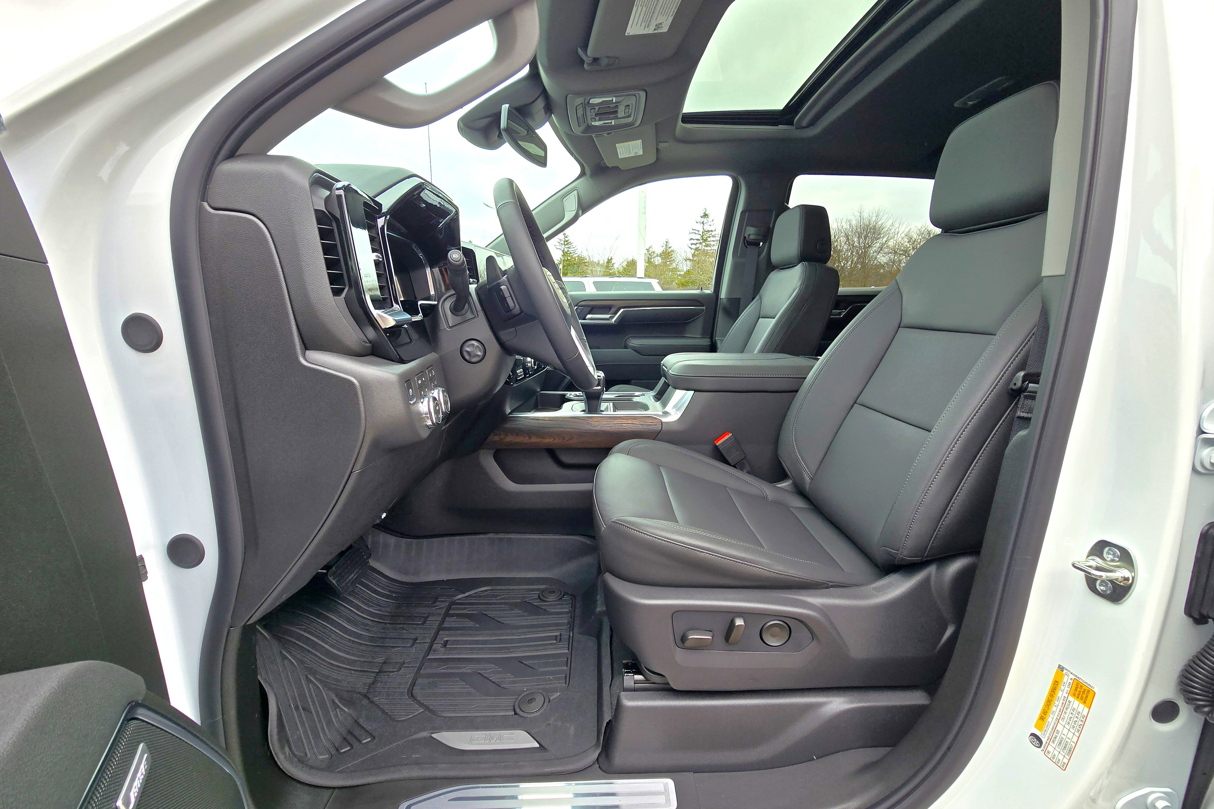 New 2026 GMC Sierra 1500 SLT w/ SLT Premium Plus Package image 12