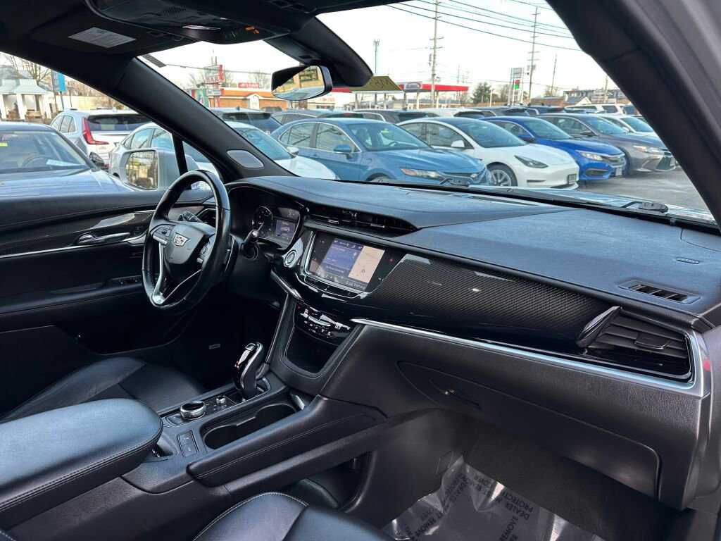 Used 2020 Cadillac XT6 Sport image 31