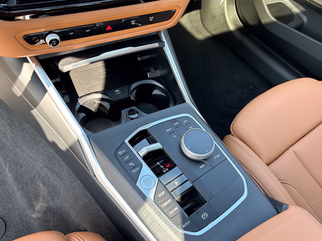 New 2026 BMW 330i xDrive Sedan w/ Premium Package AWD/4WD image 26