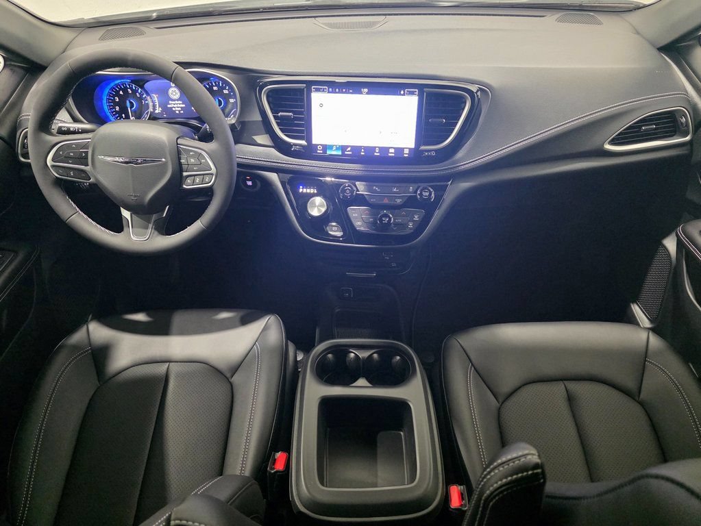 New 2026 Chrysler Pacifica Select FWD image 33