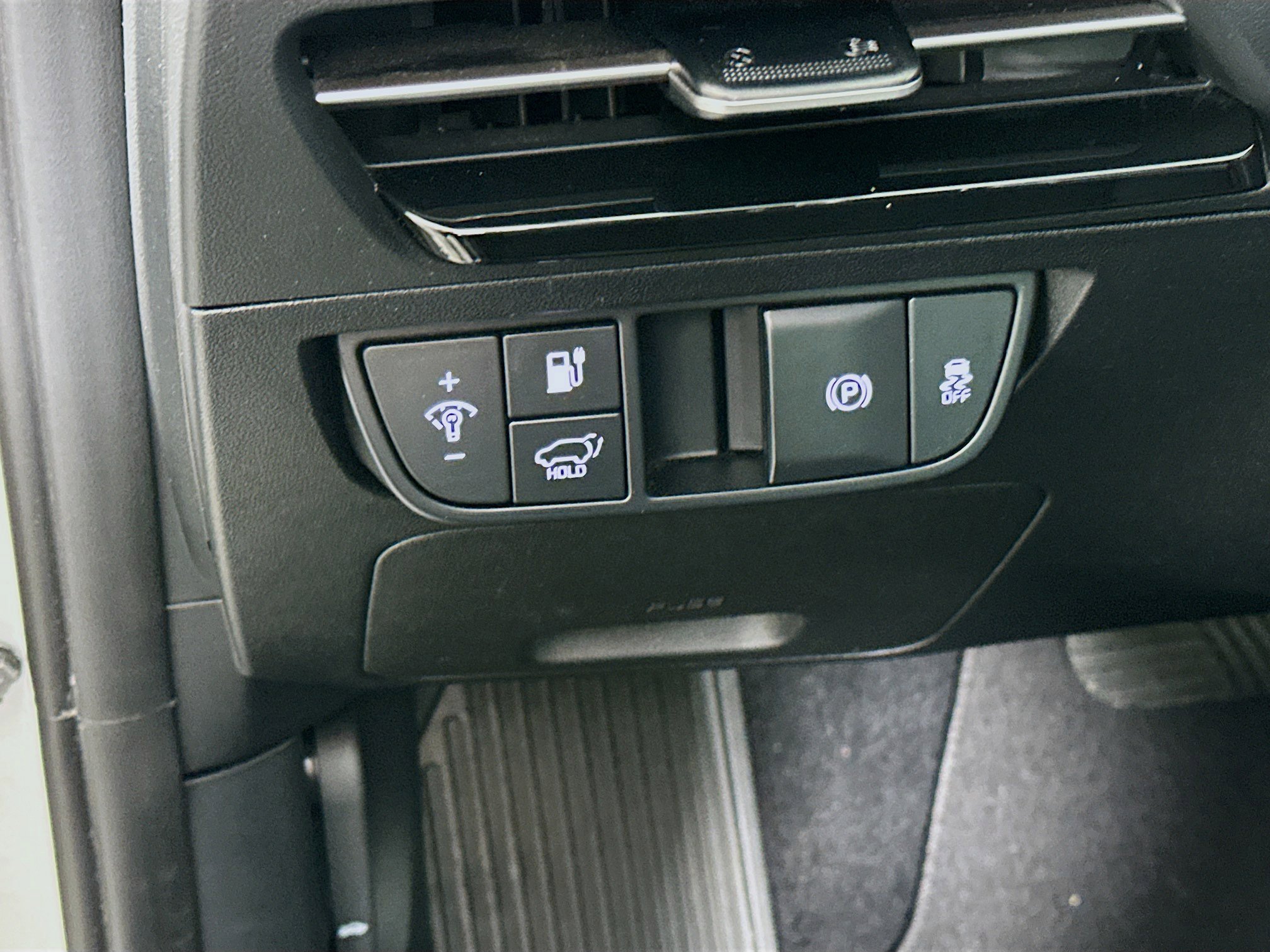 Used 2023 Kia EV6 Wind image 17