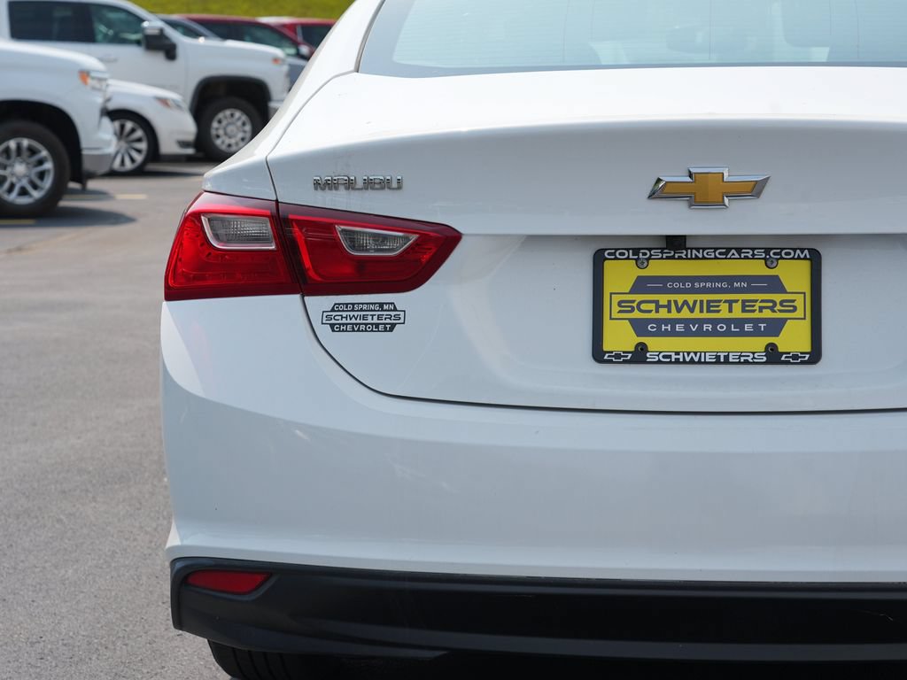 Used 2023 Chevrolet Malibu LT FWD image 9