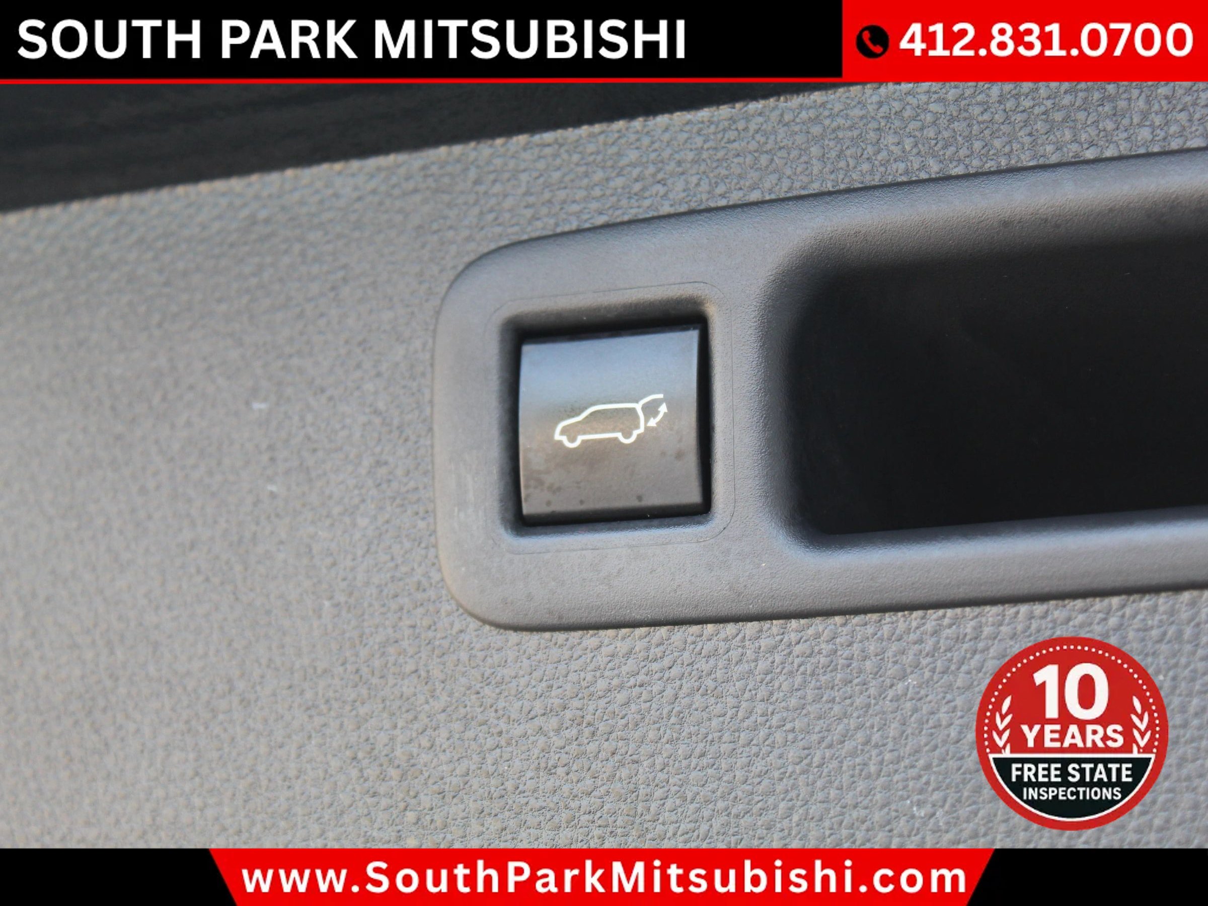 Used 2022 Toyota Highlander XLE AWD/4WD image 31
