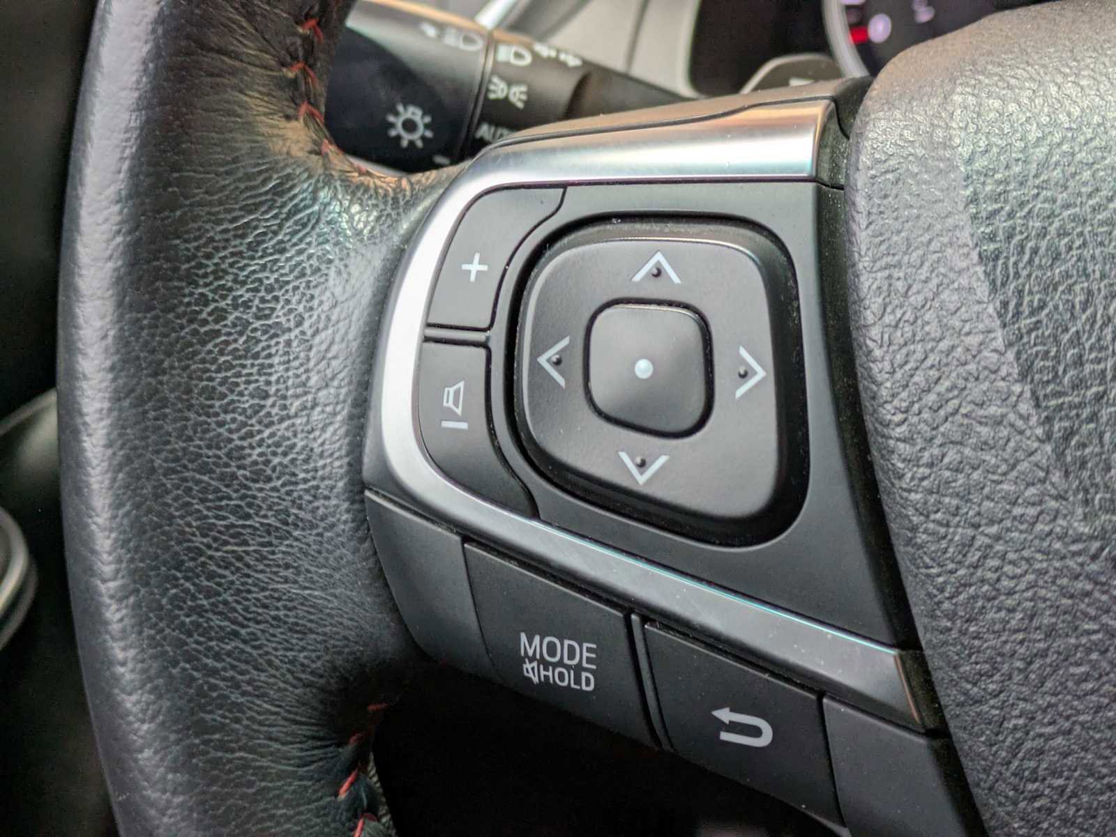 Used 2017 Toyota Camry XSE w/ Moonroof Package image 25