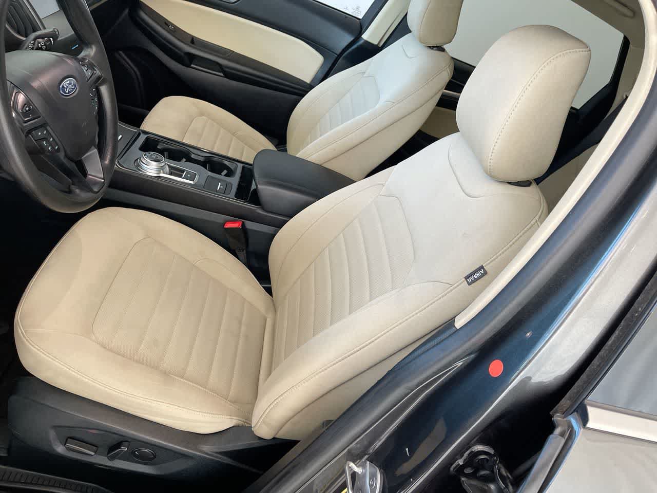 Used 2020 Ford Edge SE AWD/4WD image 11