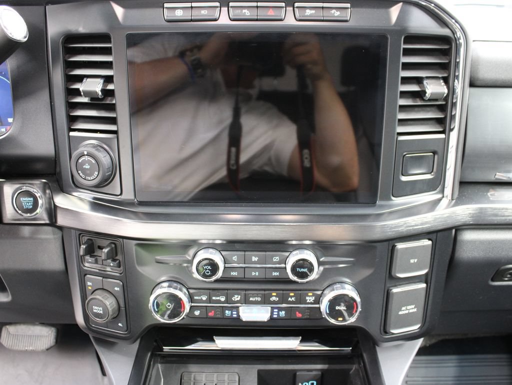 Used 2024 Ford F350 Lariat w/ Lariat Ultimate Package AWD/4WD image 20