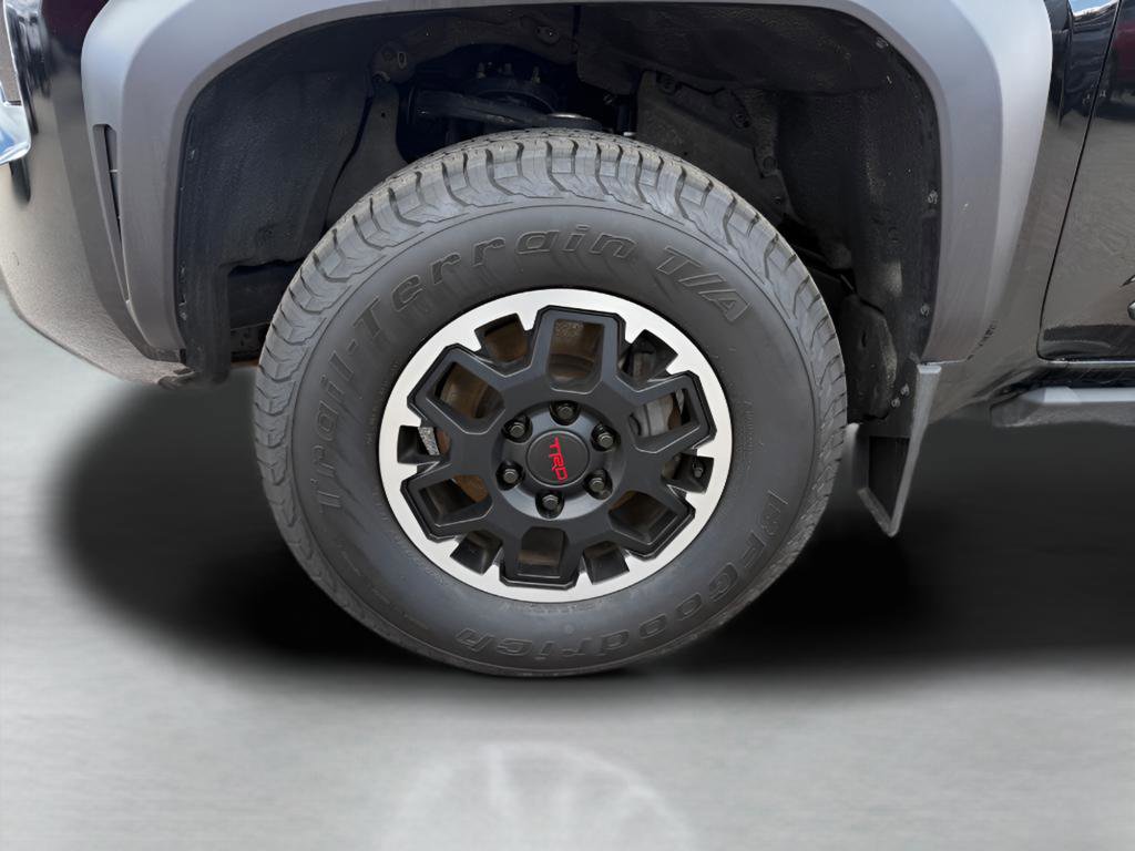 Used 2024 Toyota Tacoma TRD Off-Road AWD/4WD image 28