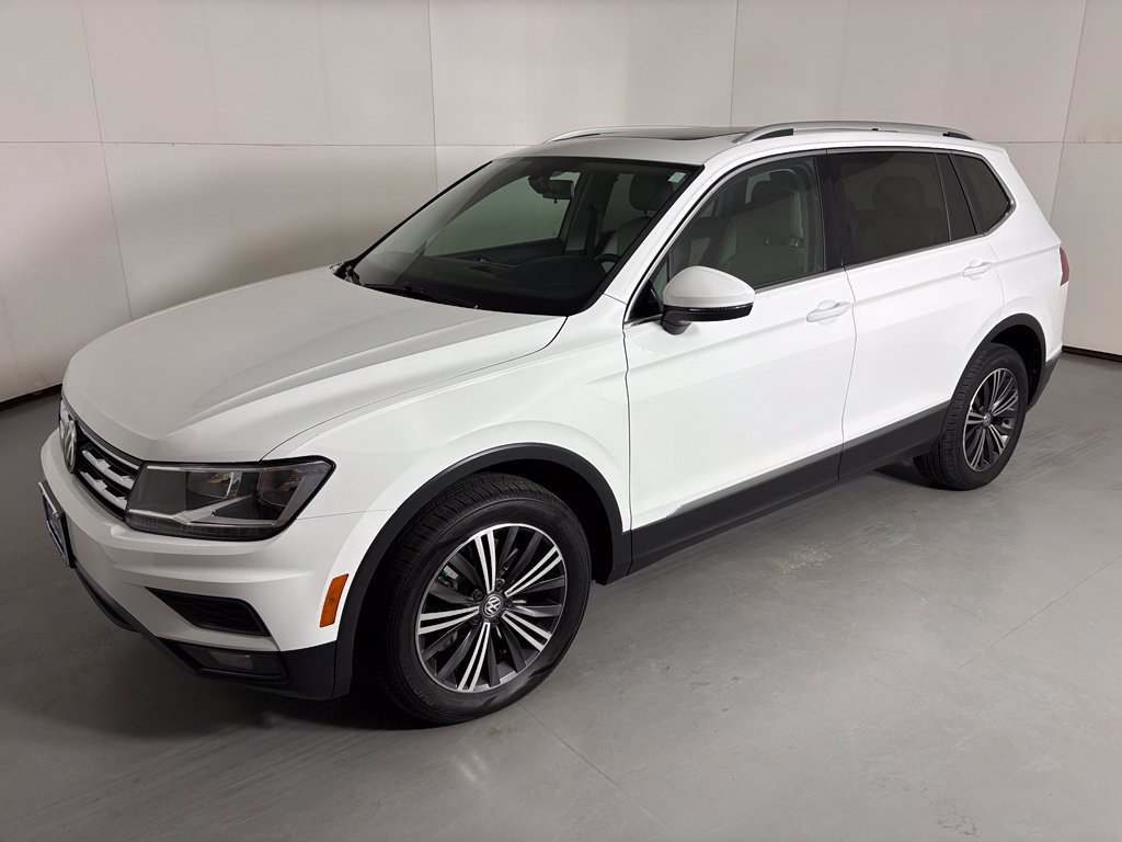 Used 2018 Volkswagen Tiguan SEL AWD/4WD image 4