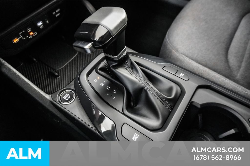 Used 2025 Kia K4 EX image 38