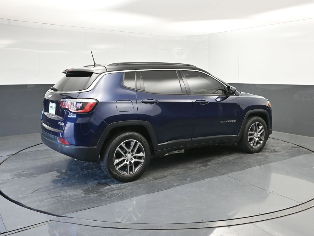 Used 2020 Jeep Compass Latitude image 15